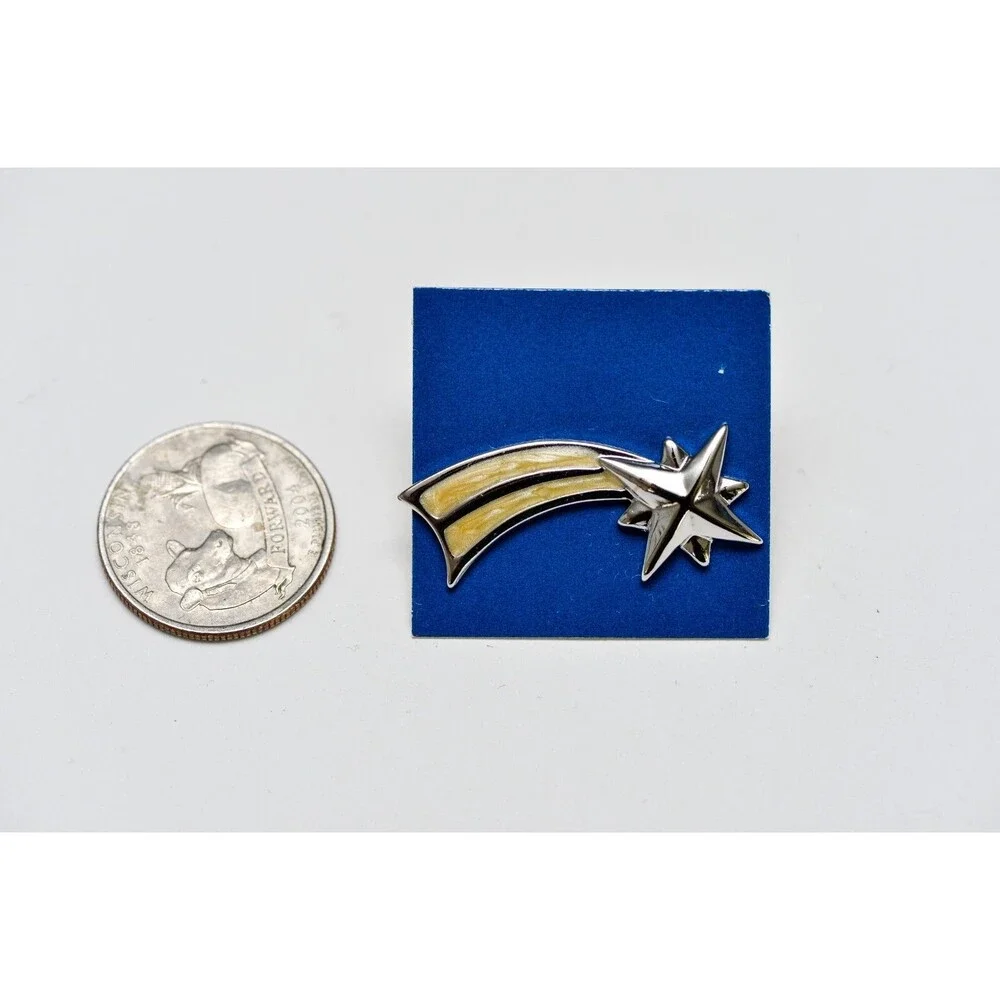 Avon Vintage signed Shooting Star Silver Tone Enamel Lapel Pin Brooch